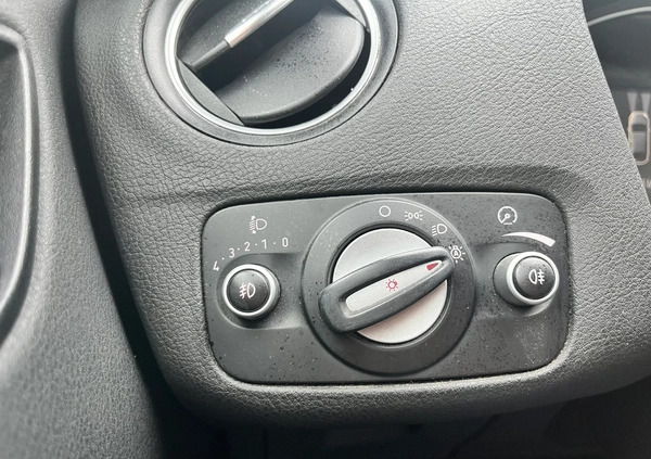 Ford Mondeo cena 20900 przebieg: 495611, rok produkcji 2012 z Gliwice małe 781